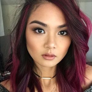 Meet your Posher, April